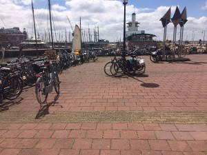 hb-harlinger-belang-harlingen-doeksen-waddenpromenade-stalling-fiets